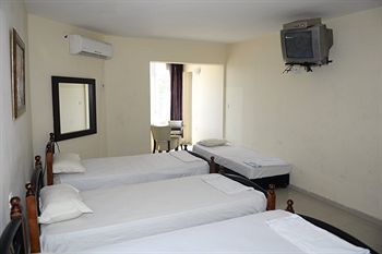 Privilege Hostel Eilat Eksteriør billede